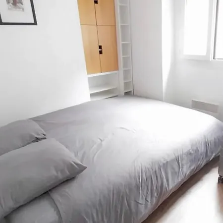 Apartment Proche De La Tour Eiffel Paris